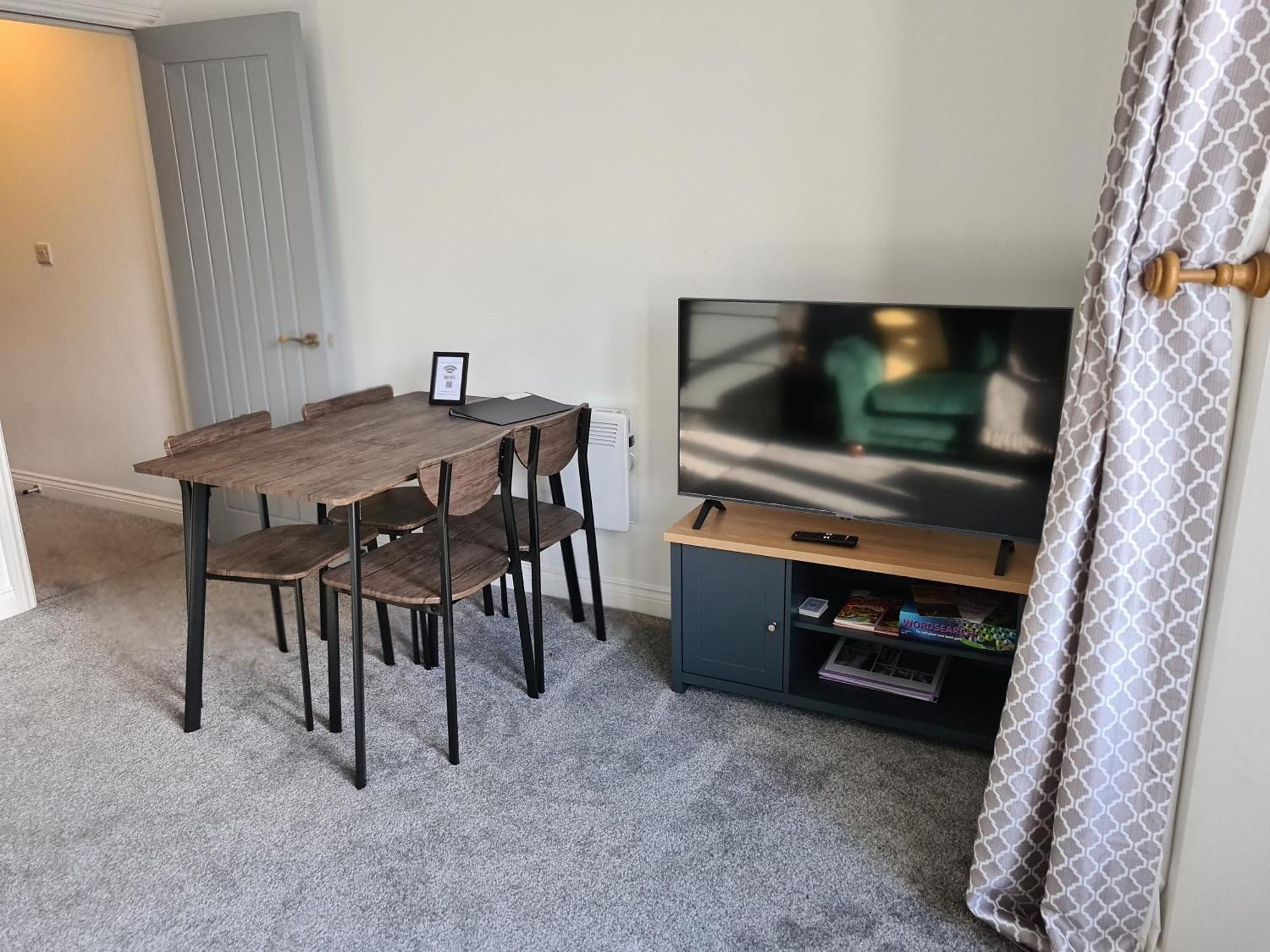 Modern River View Mytholmroyd Apartment Exterior photo
